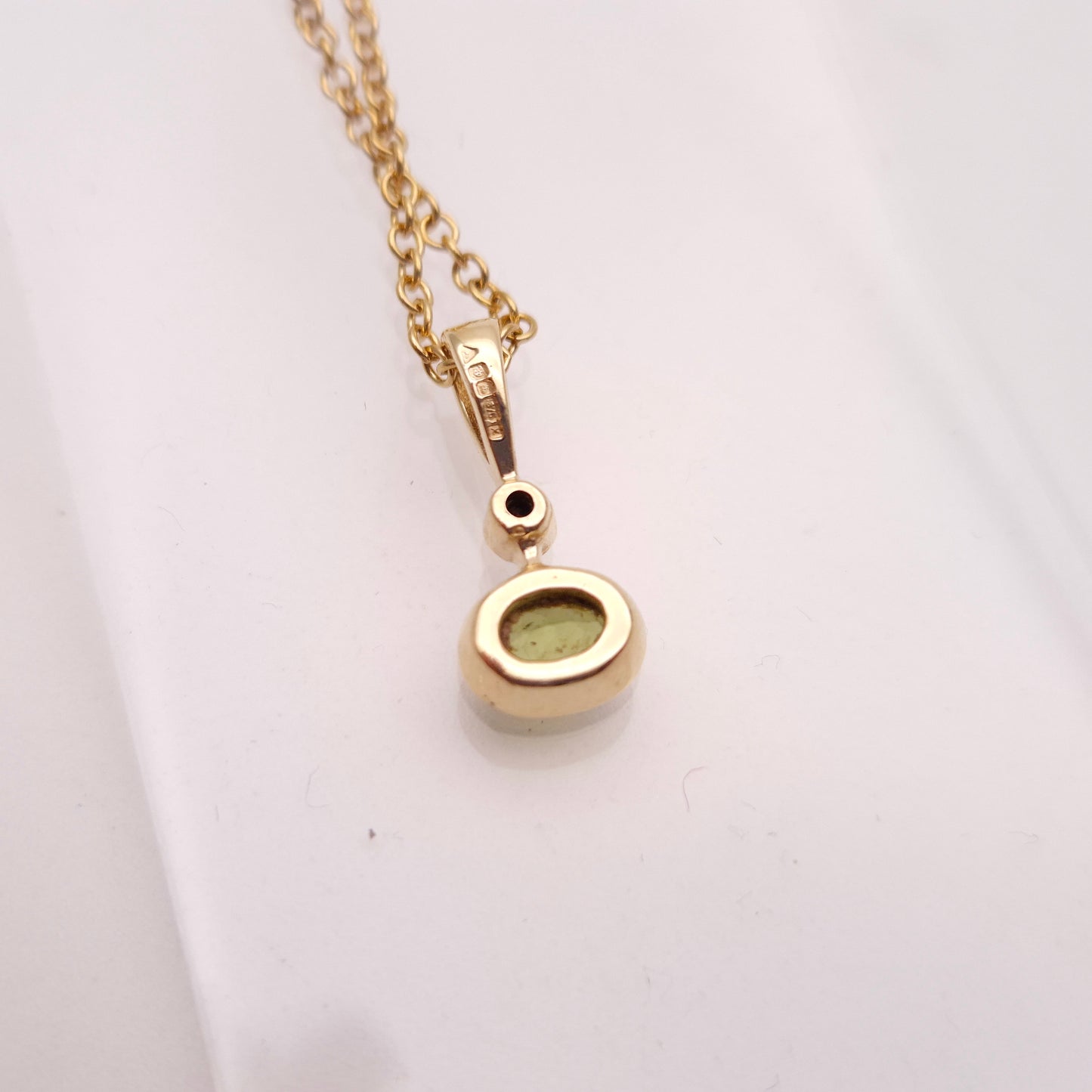 9ct Yellow Gold Oval Cabochon Peridot and Diamond PENDANT ONLY