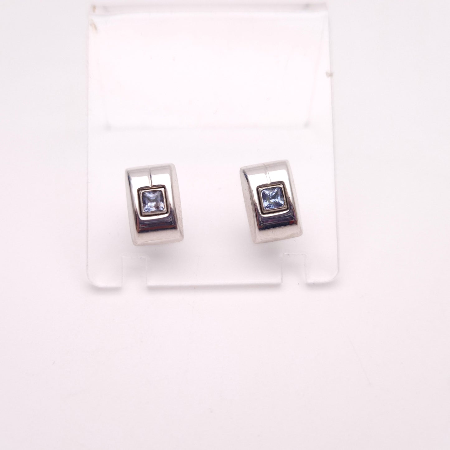 9ct White gold Princess Cut Aquamarine Rectangular Stud Earrings