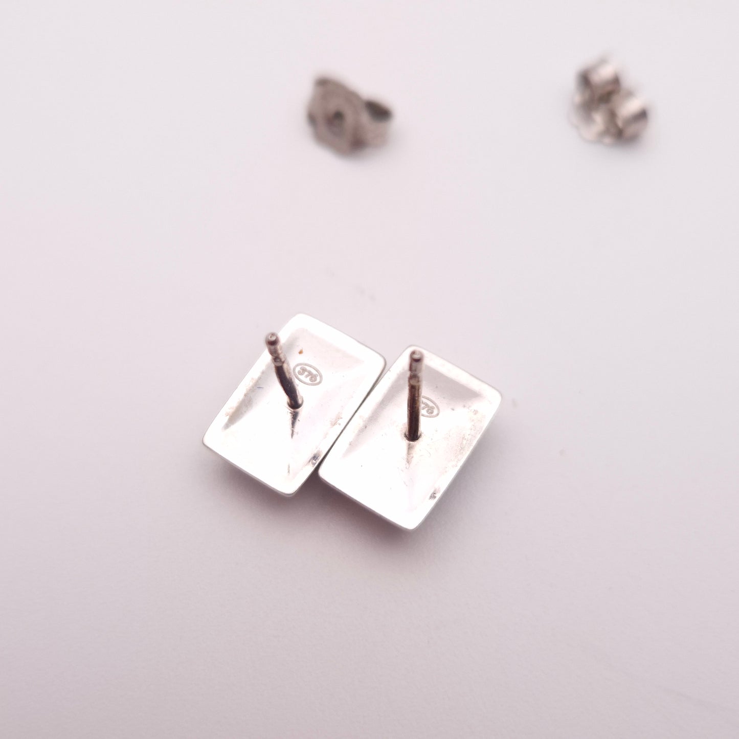 9ct White gold Princess Cut Aquamarine Rectangular Stud Earrings