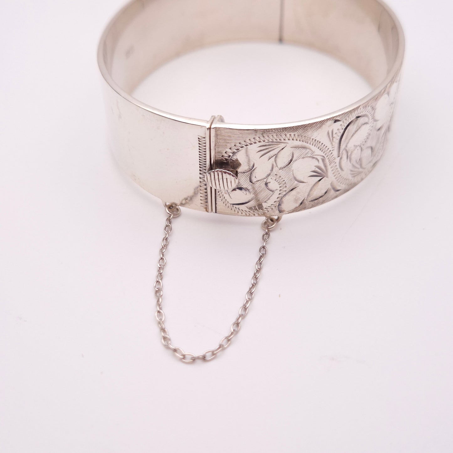 Sterling Silver Vintage Half Patterned Engraved Heavy Bangle