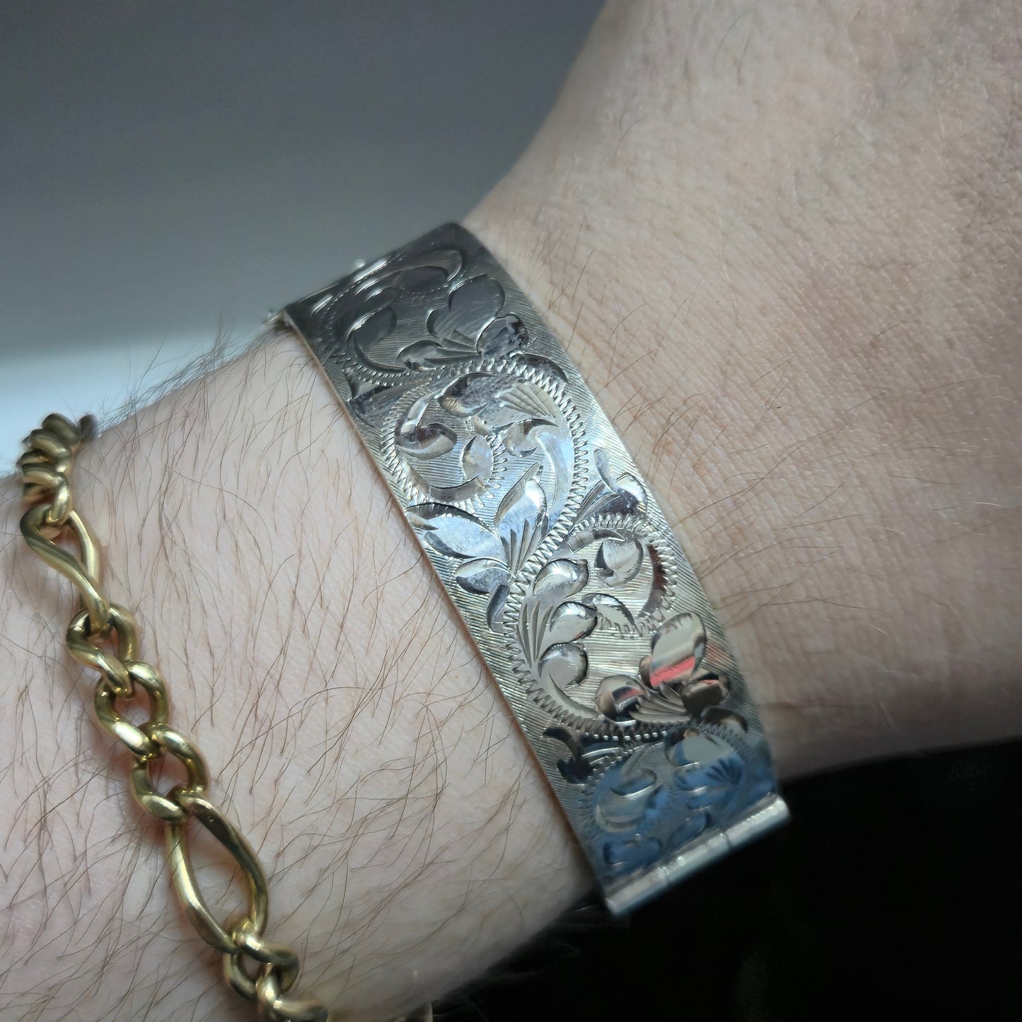 Sterling Silver Vintage Half Patterned Engraved Heavy Bangle