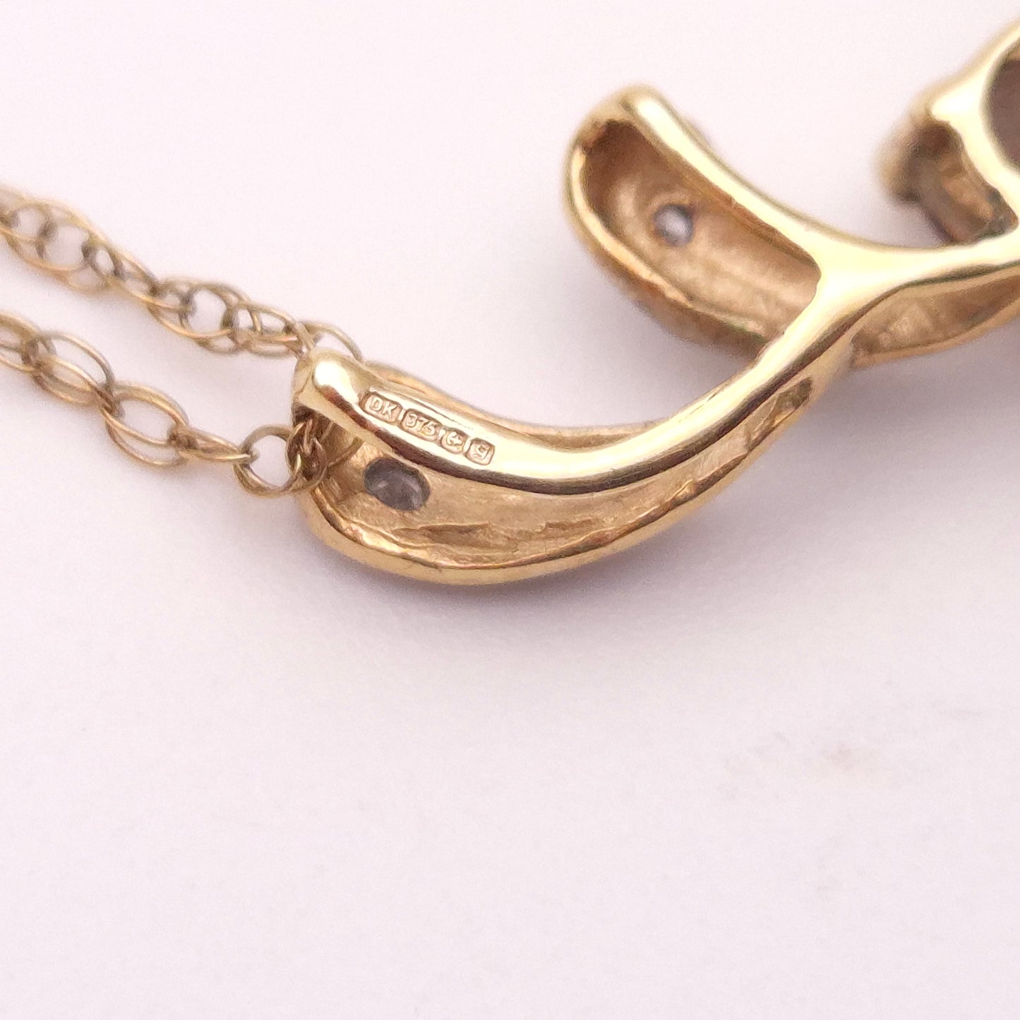 9ct Yellow Gold Feldspar and Diamond Quatrefoil Pendant and Chain Necklace