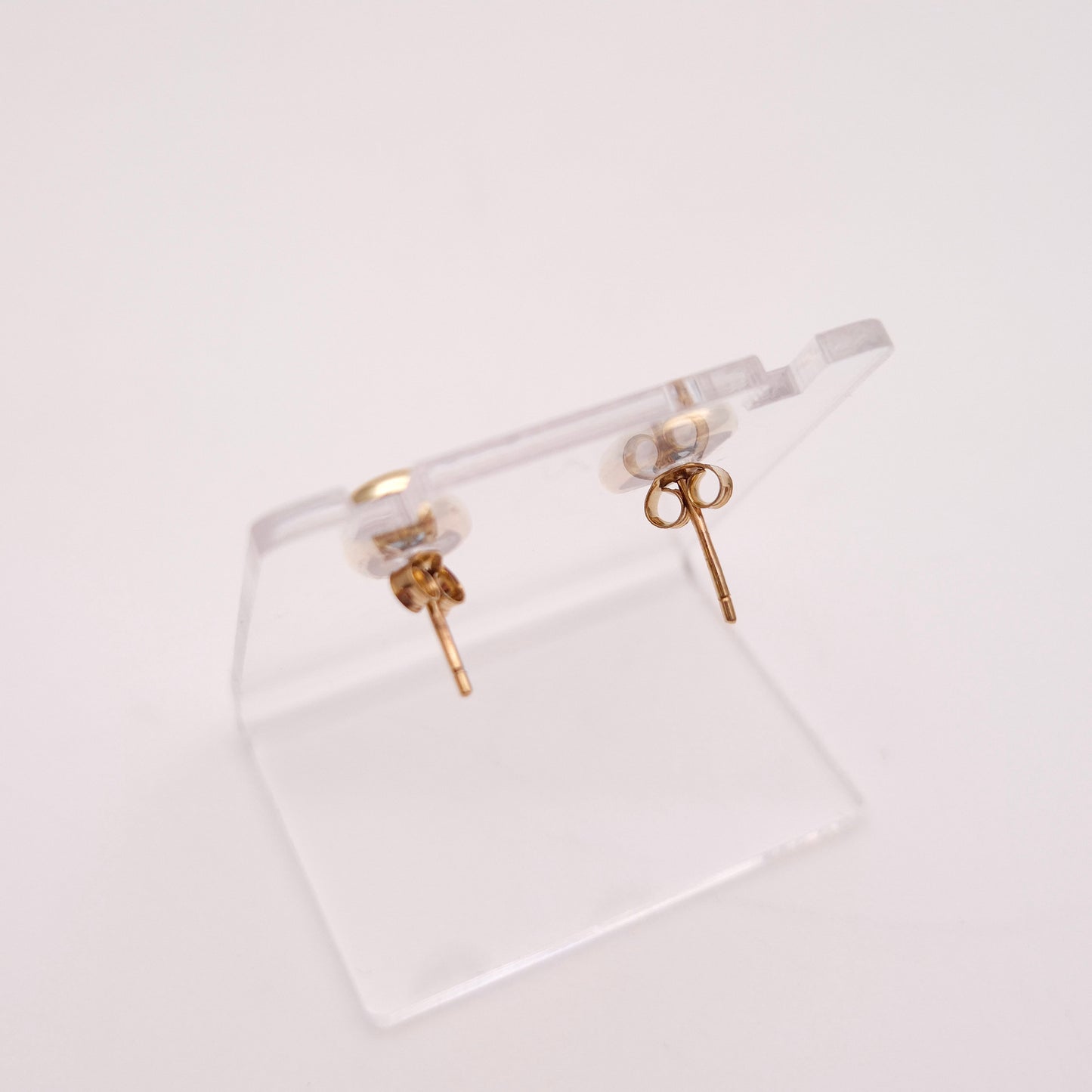 9ct Yellow gold Blue Topaz Bezel Set Stud Earrings