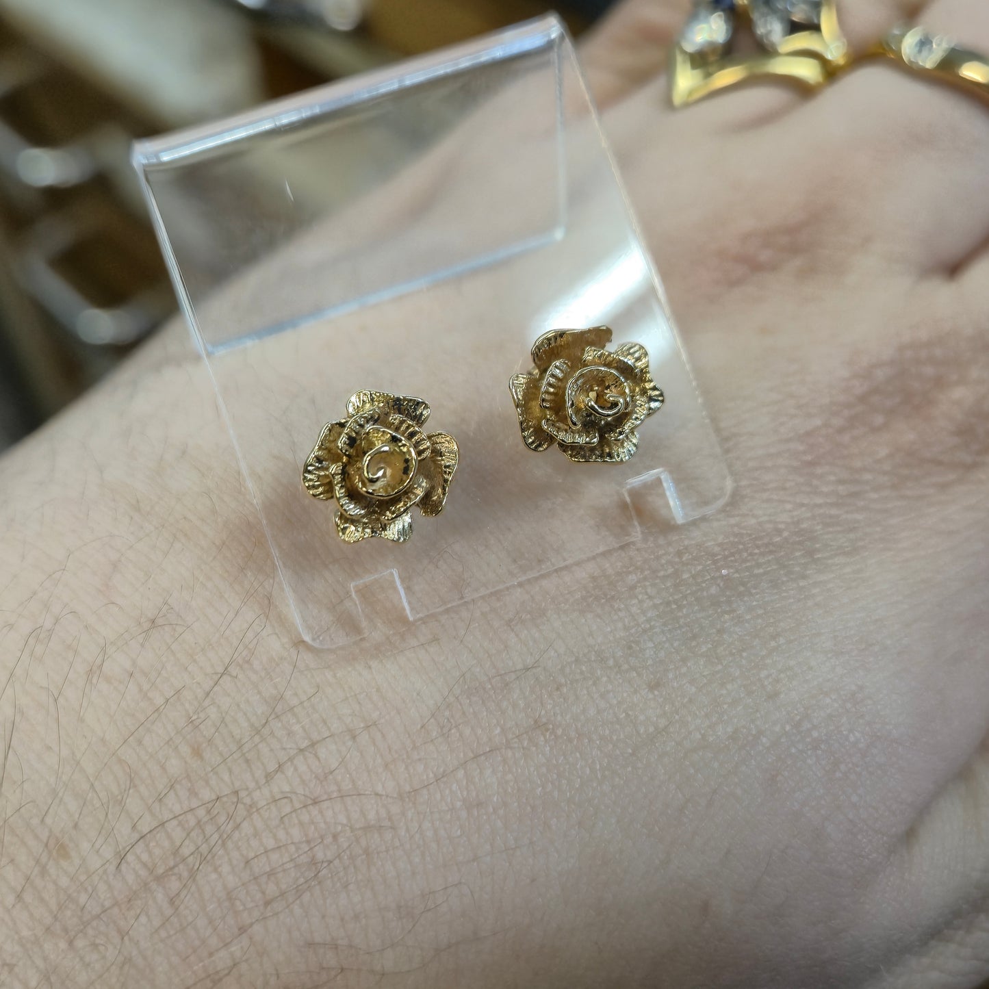 9ct Yellow Gold Vintage Solid Rose Flower Stud Earrings