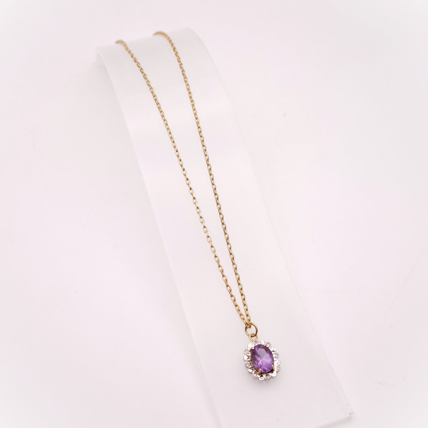 9ct Yellow Gold Vintage Amethyst and Illusion Set Diamond Necklace