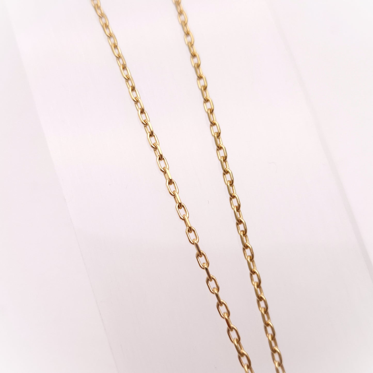 9ct Yellow Gold Vintage Amethyst and Illusion Set Diamond Necklace