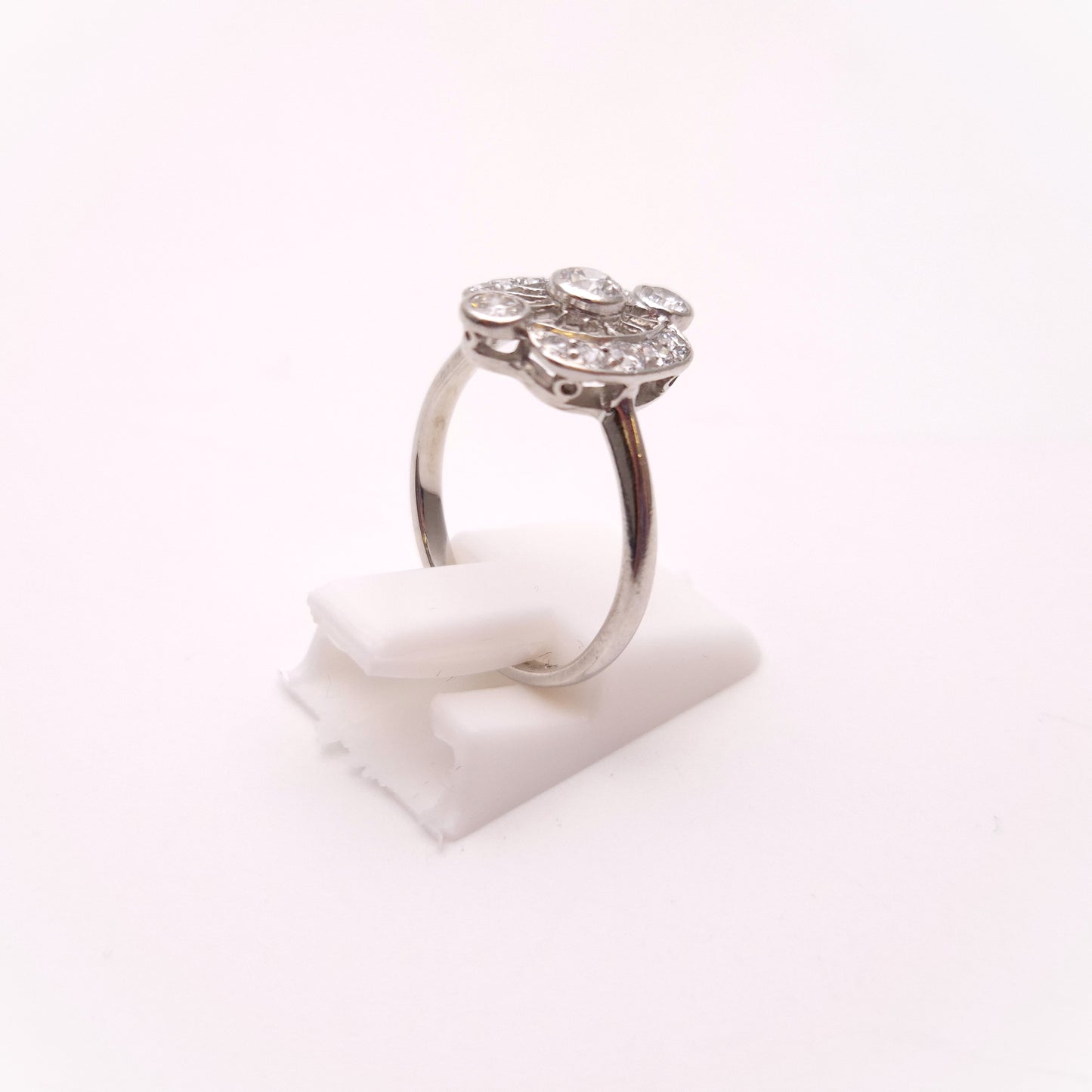 14ct White Gold Art Deco Vintage Style Openwork Multi-stone Diamond Ring
