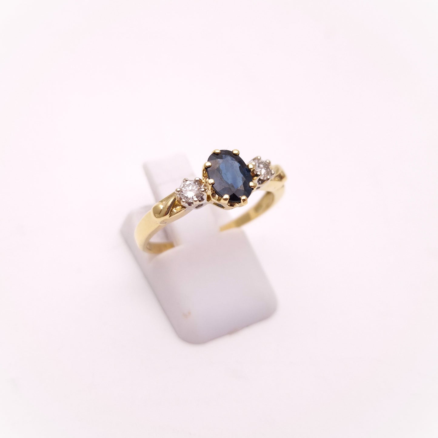 18ct Yellow Gold Vintage Oval Sapphire and Round Diamond Trilogy Ring