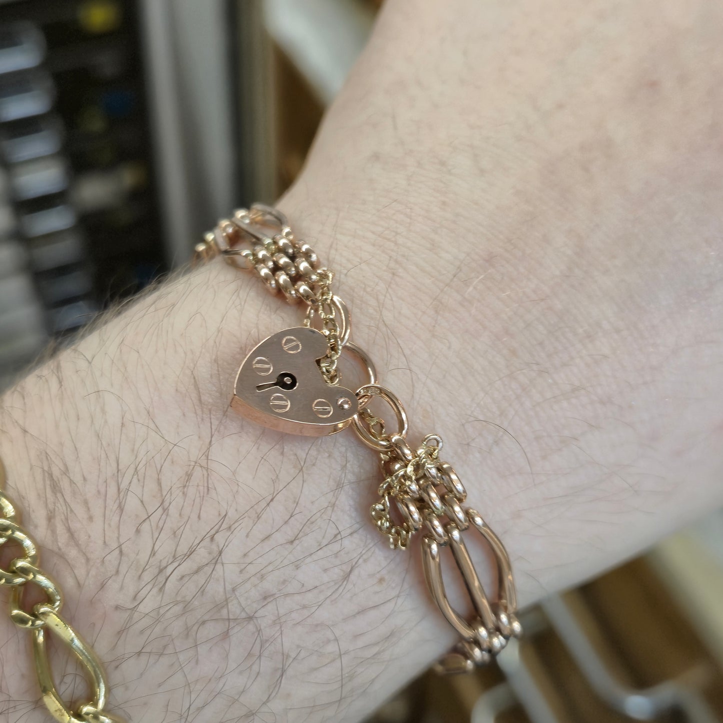 9ct Rose Gold Vintage Repro Wide Gate Bracelet with Heart Padlock Clasp