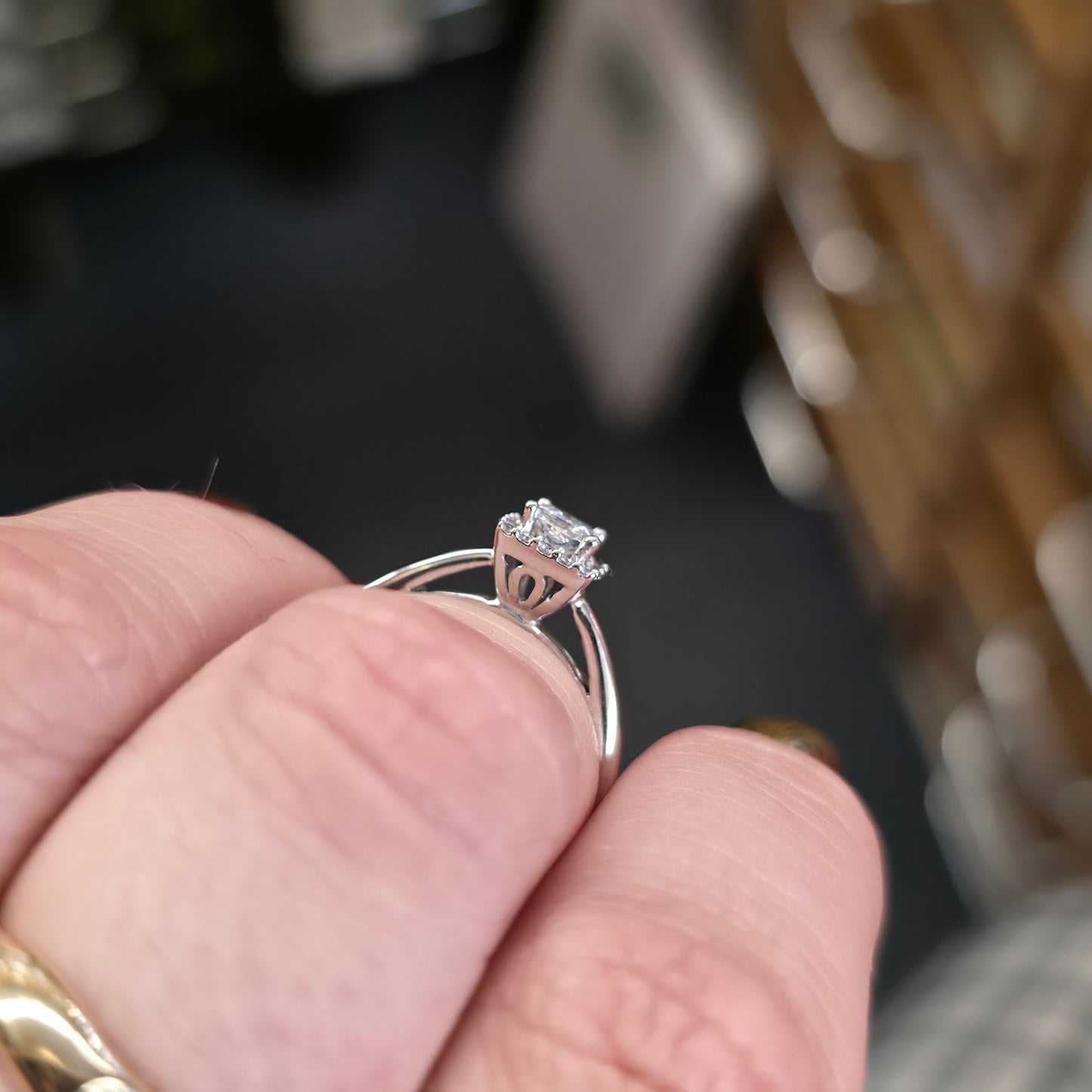 18ct White Gold Princess Cut Diamond Halo Cluster Ring (0.5TCW)