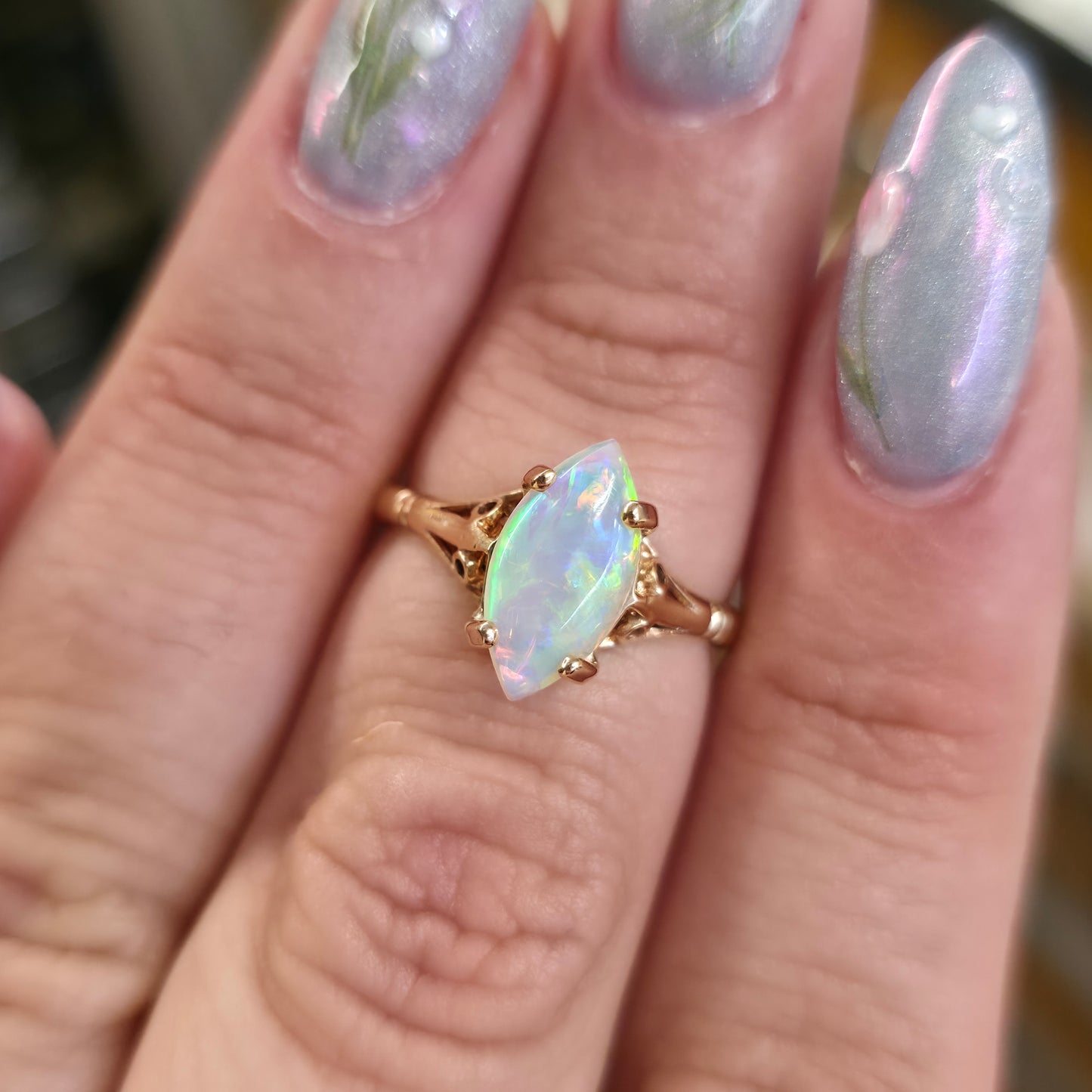 9ct Yellow Gold Vintage Opal Marquise Cabochon Solitaire Ring