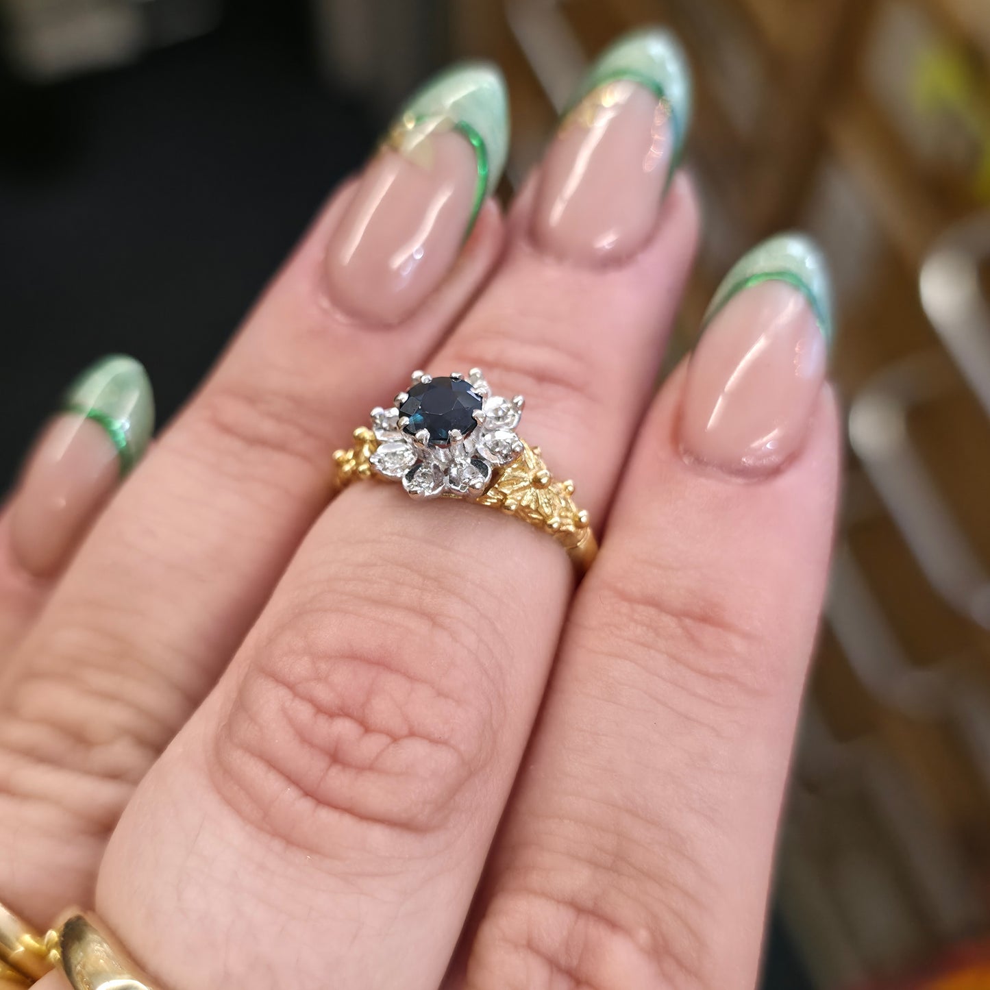 18ct Yellow Gold Sapphire And Diamond Vintage Flower Cluster Ring