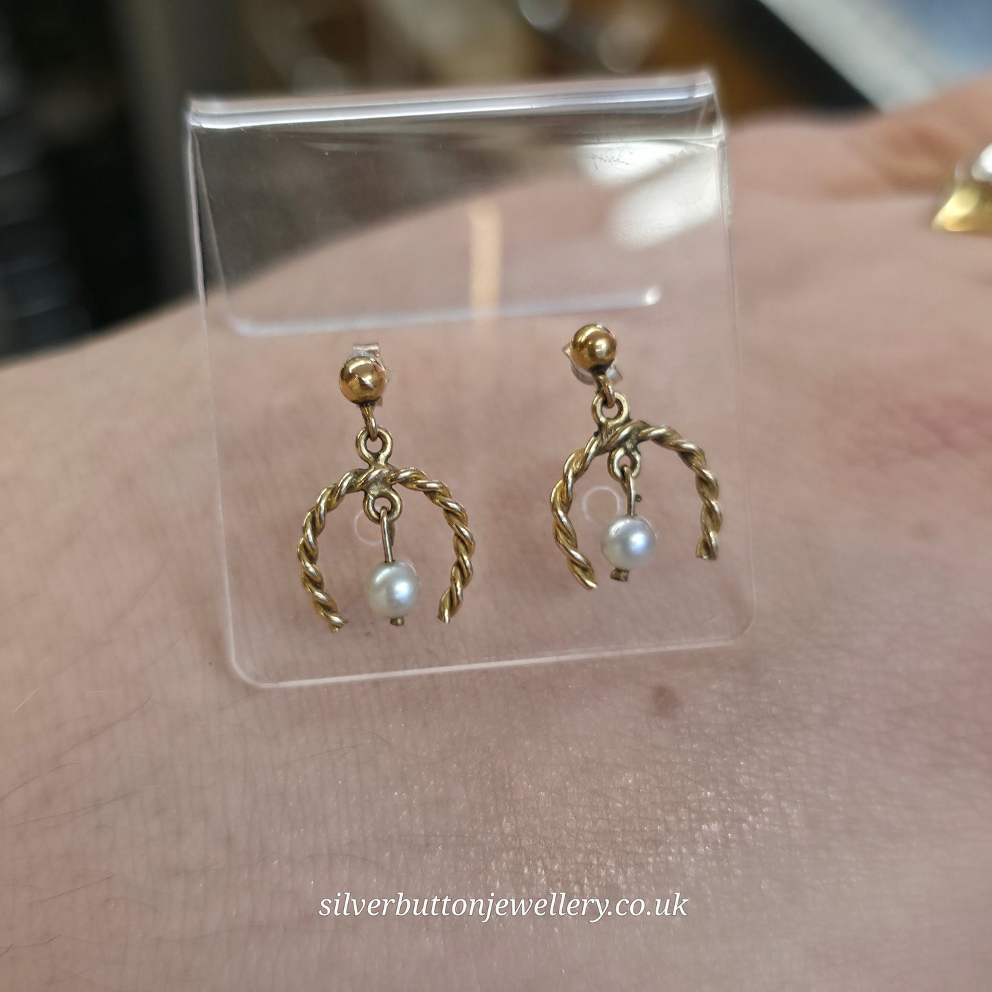 9ct Yellow Gold Vintage Twisted Horseshoe Pearl Drop Earrings