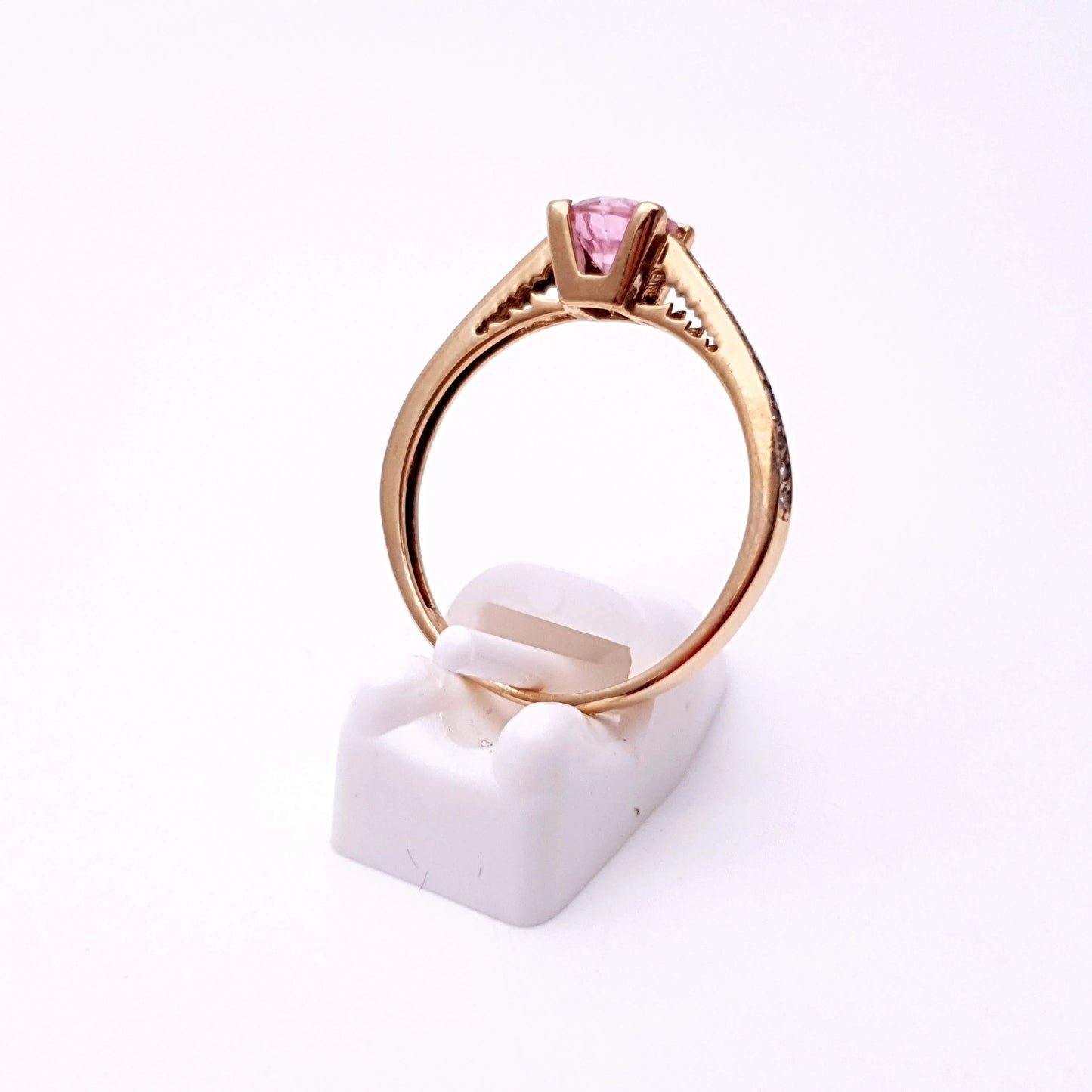 9ct Yellow Gold Pink and White CZ Cubic Zirconia Ring