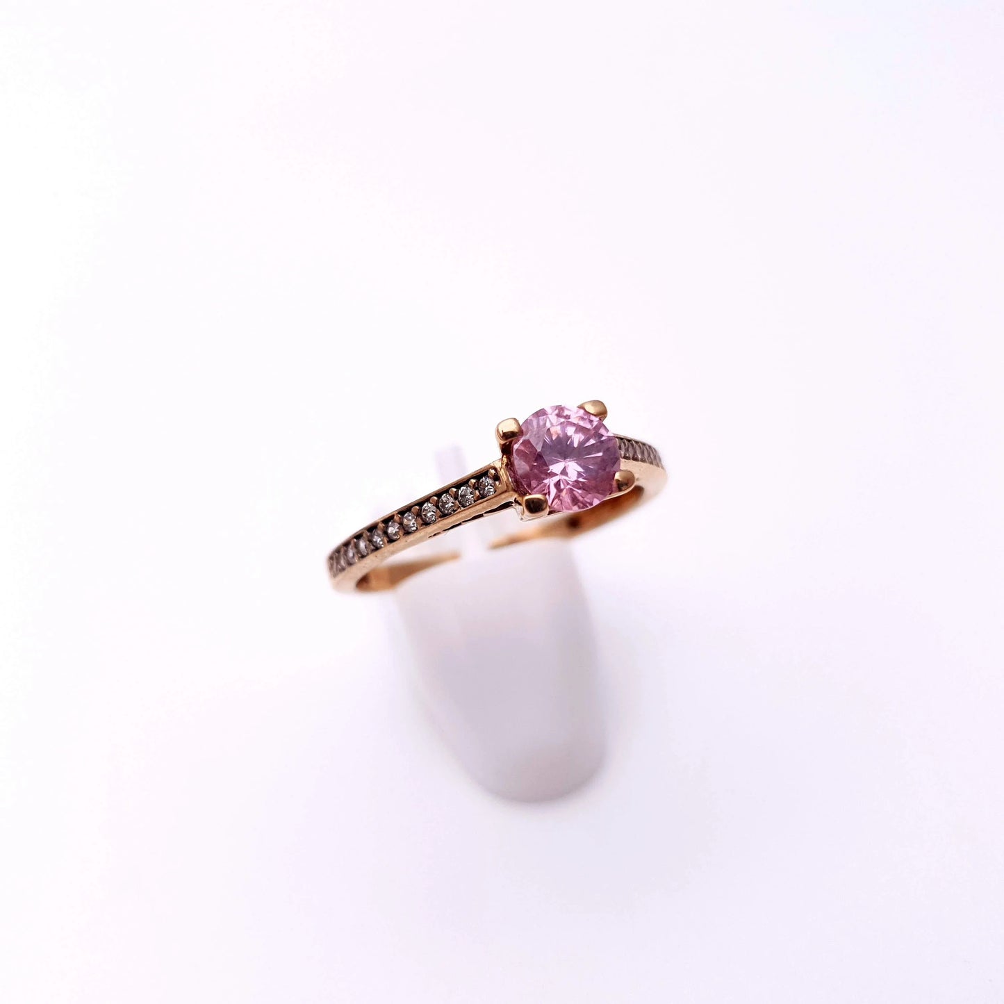9ct Yellow Gold Pink and White CZ Cubic Zirconia Ring