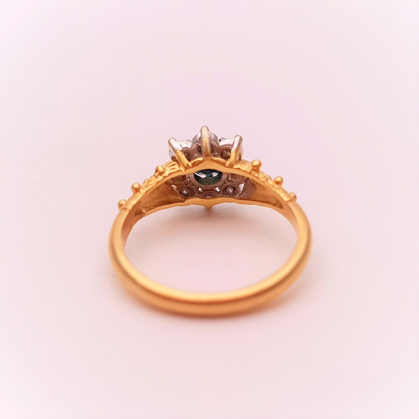 18ct yellow gold Sapphire and Diamond Flower Cluster Ring