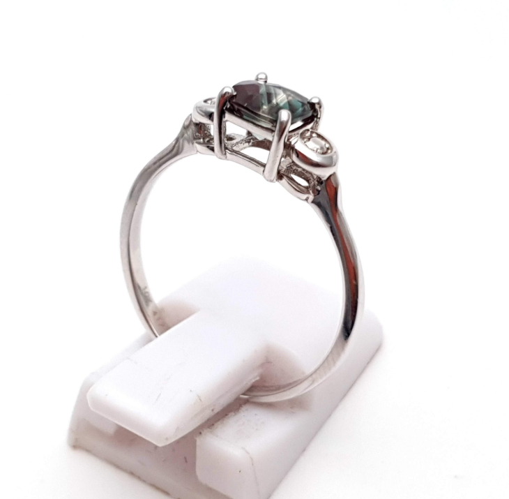 9ct White Gold cushion chequerboard cut Spinel Ring