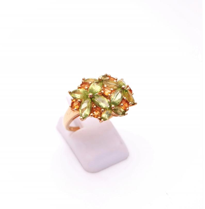 9ct yellow gold peridot and citrine fancy cluster ring