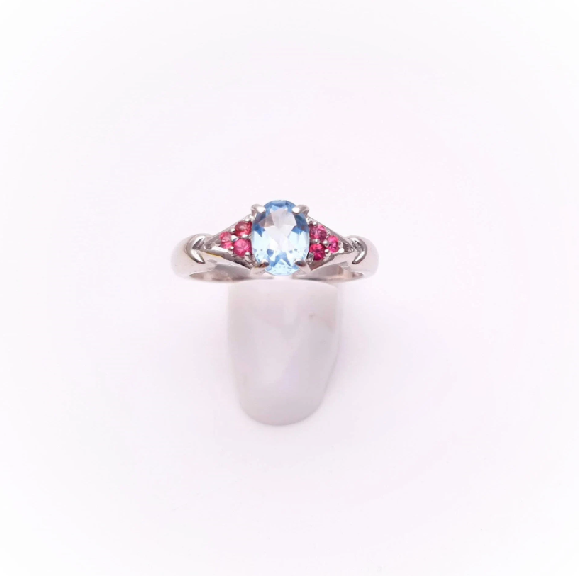 9ct White Gold Blue Topaz and Pink Stone Ring