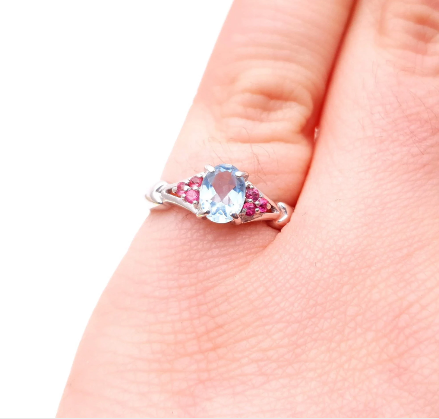 9ct White Gold Blue Topaz and Pink Stone Ring