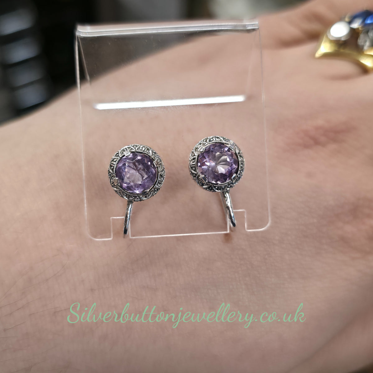 Vintage / Antique Italian 800 Silver Round Cut Amethyst Screwback Earrings