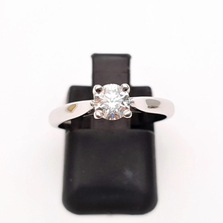 18ct White Gold 0.53ct Solitaire round cut Diamond Ring