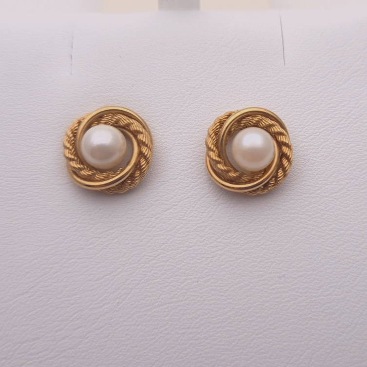 9ct yellow gold Pearl Swirl Stud Earrings