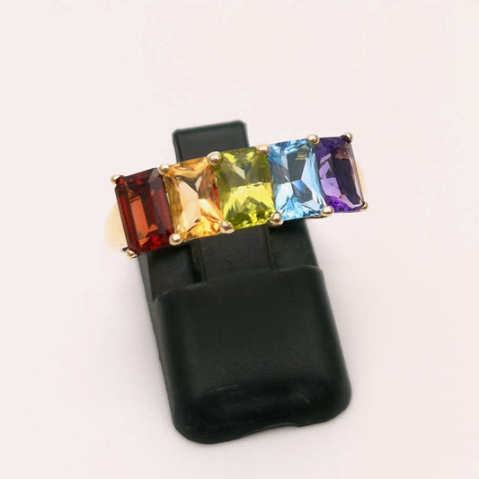 9ct Yellow Gold Rainbow Coloured Emerald Cut Stone Ring