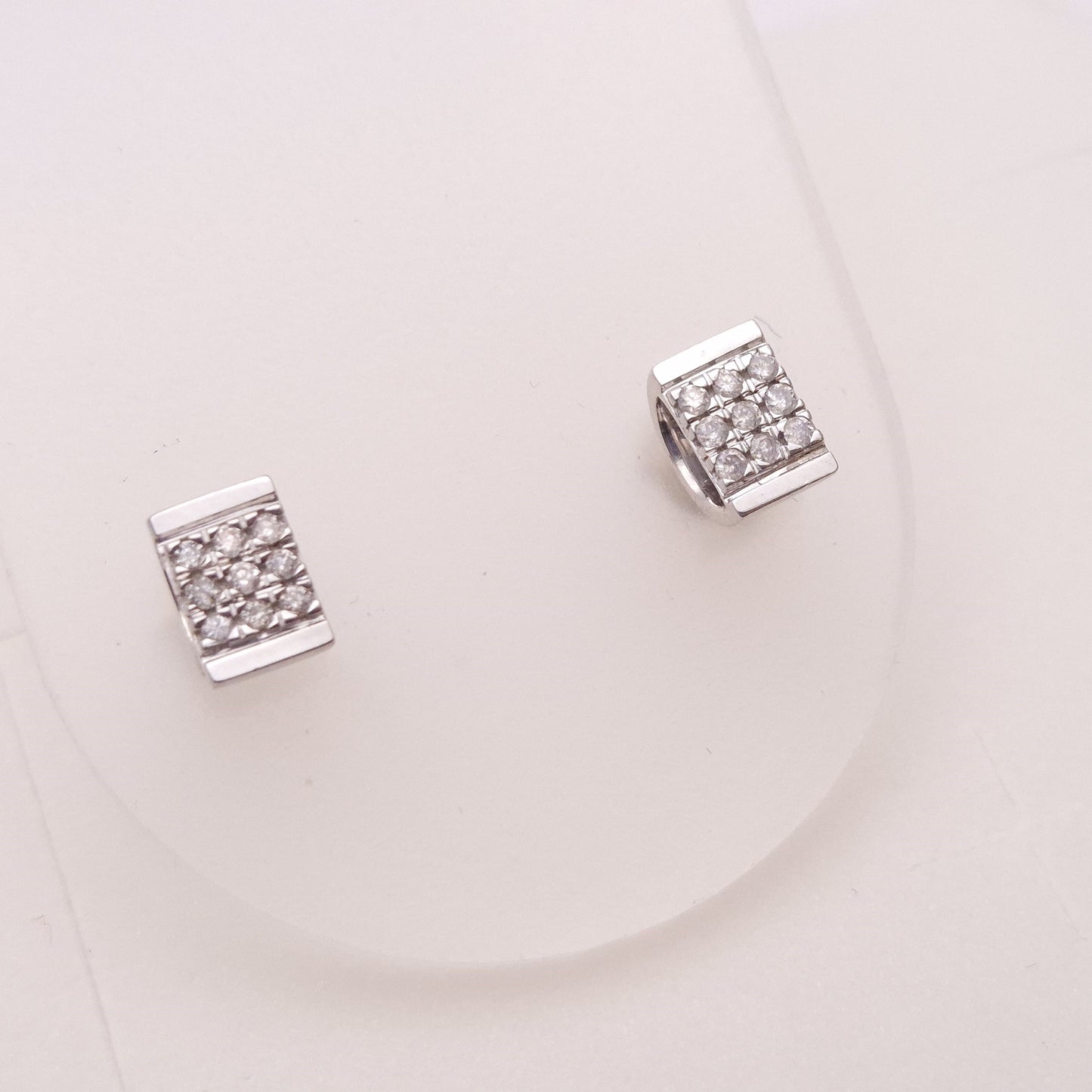 9ct White Gold Cubic Zirconia Stud Earrings