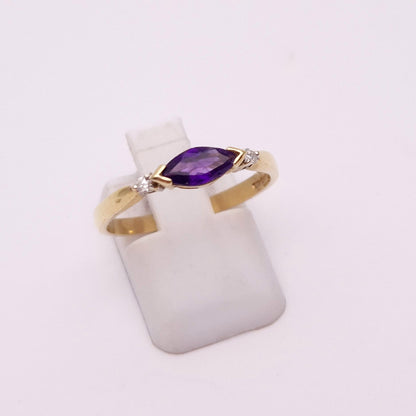 9ct Yellow Gold Amethyst and Diamond Trilogy Three Stone Ring