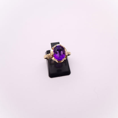 9ct Yellow Gold Amethyst set 'Gypsy' Style ring