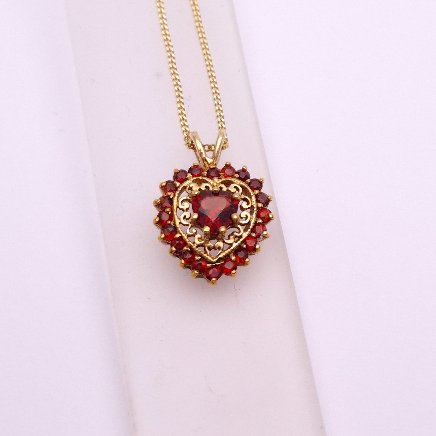 9ct Yellow Gold Open-work Garnet Heart Pendant Necklace