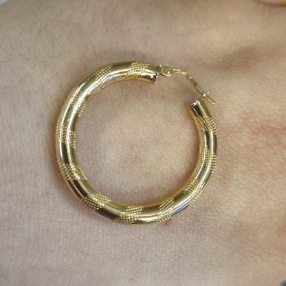 9ct Yellow Gold Textured Striped Hoop Earrings