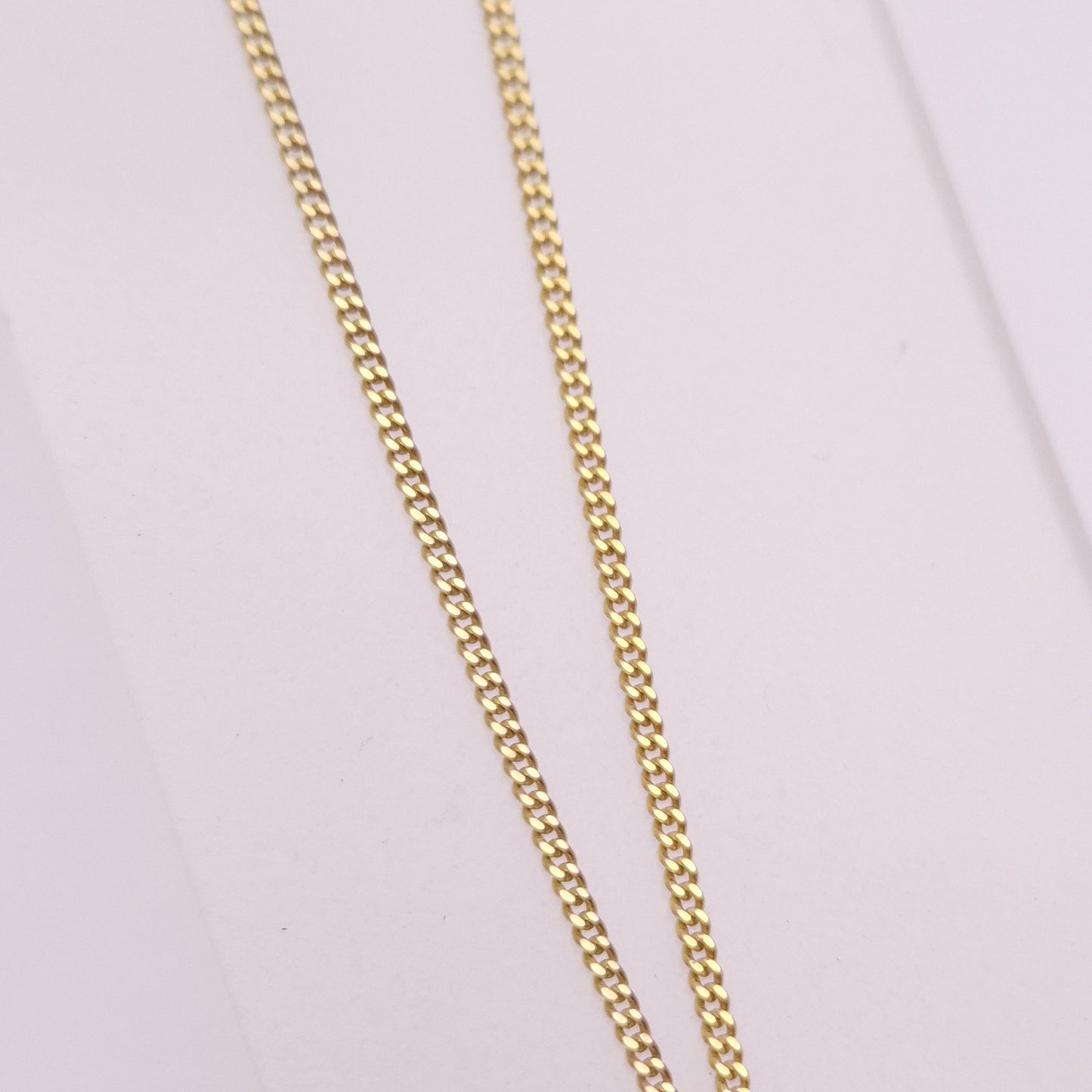 9ct Yellow Gold Amethyst Circular Pendant Necklace