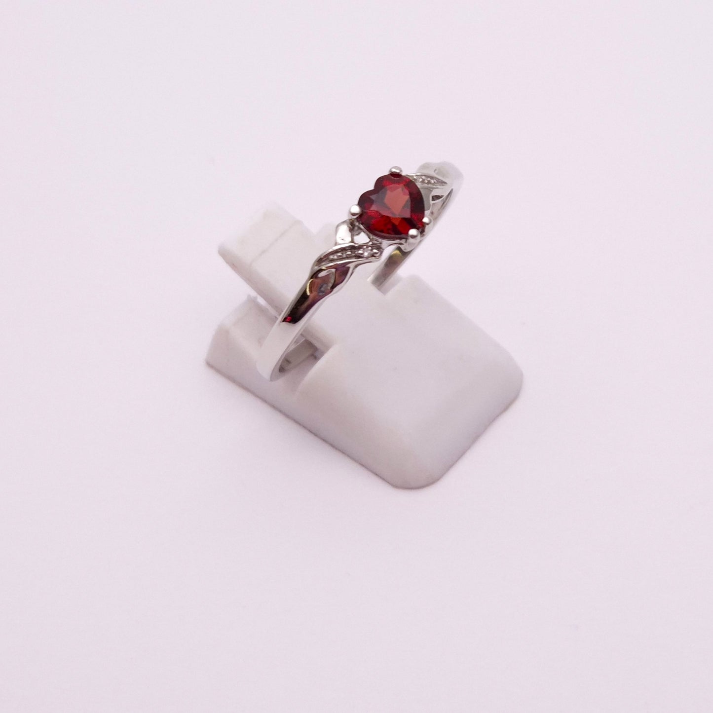 9ct White Gold Garnet Heart and Diamond Ring