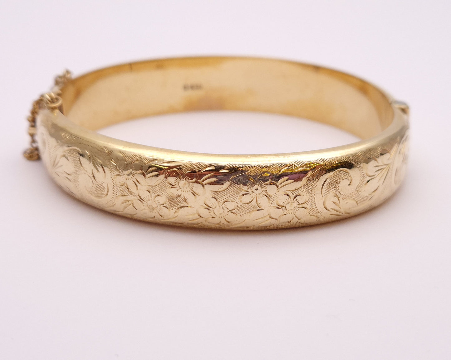9ct yellow gold half hoop floral patterned large bangle