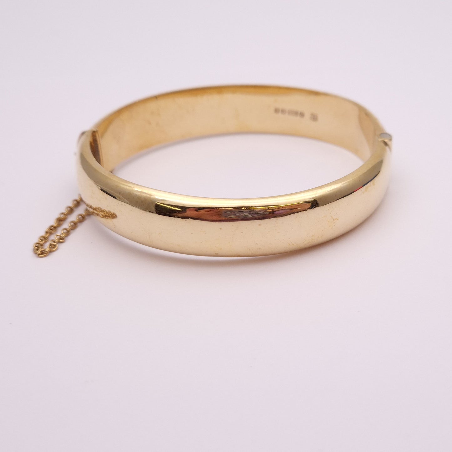 9ct yellow gold half hoop floral patterned large bangle