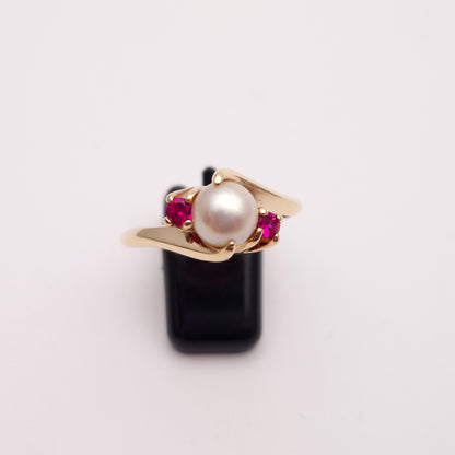 9ct Yellow Gold Cultured Pearl and Synthetic Ruby Ring