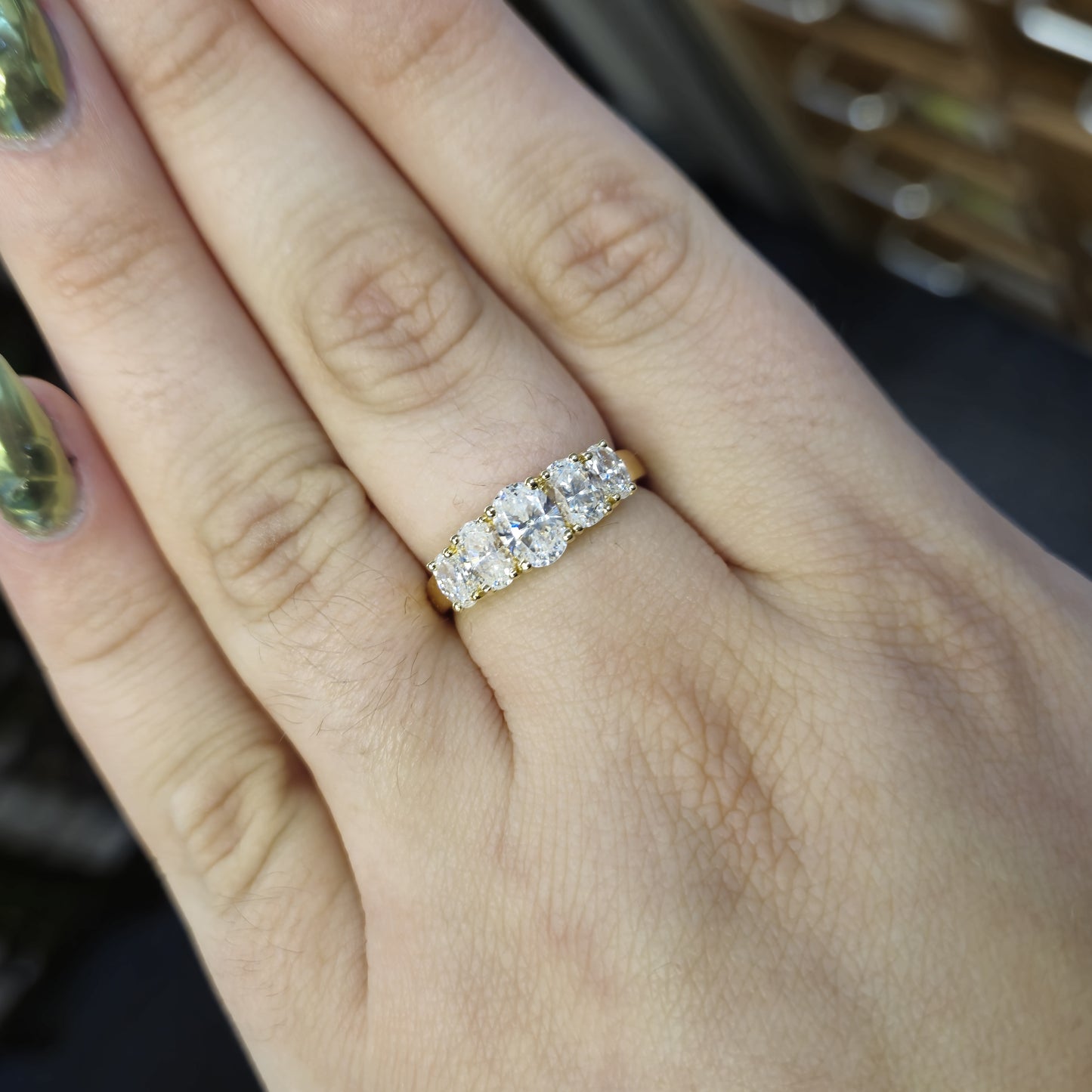 9ct Yellow Gold Graduated Oval Cubic Zirconia 5 Stone Ring