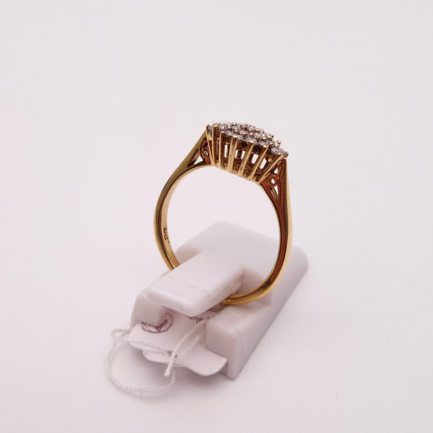 9ct Yellow Gold Multi-stone diamond Cluster Ring