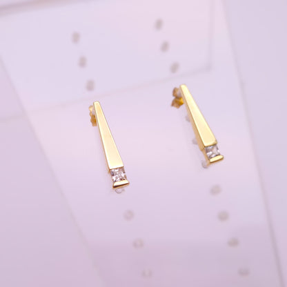 9ct Yellow Gold Cubic Zirconia Bar Drop Stud Earrings