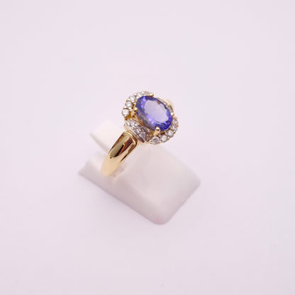 18ct Yellow Gold Tanzanite and Diamond Cluster Ring