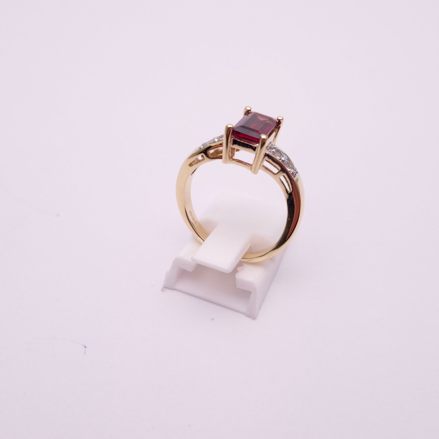9ct Yellow Gold Pink Tourmaline and White Stone Ring