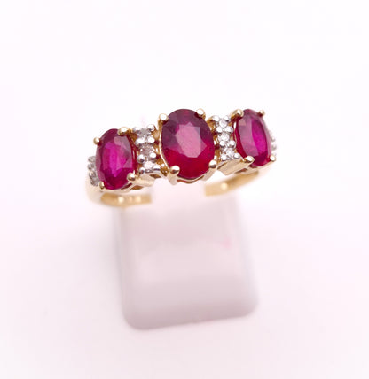 14ct Yellow Gold Ruby and Diamond Multi-stone Ring