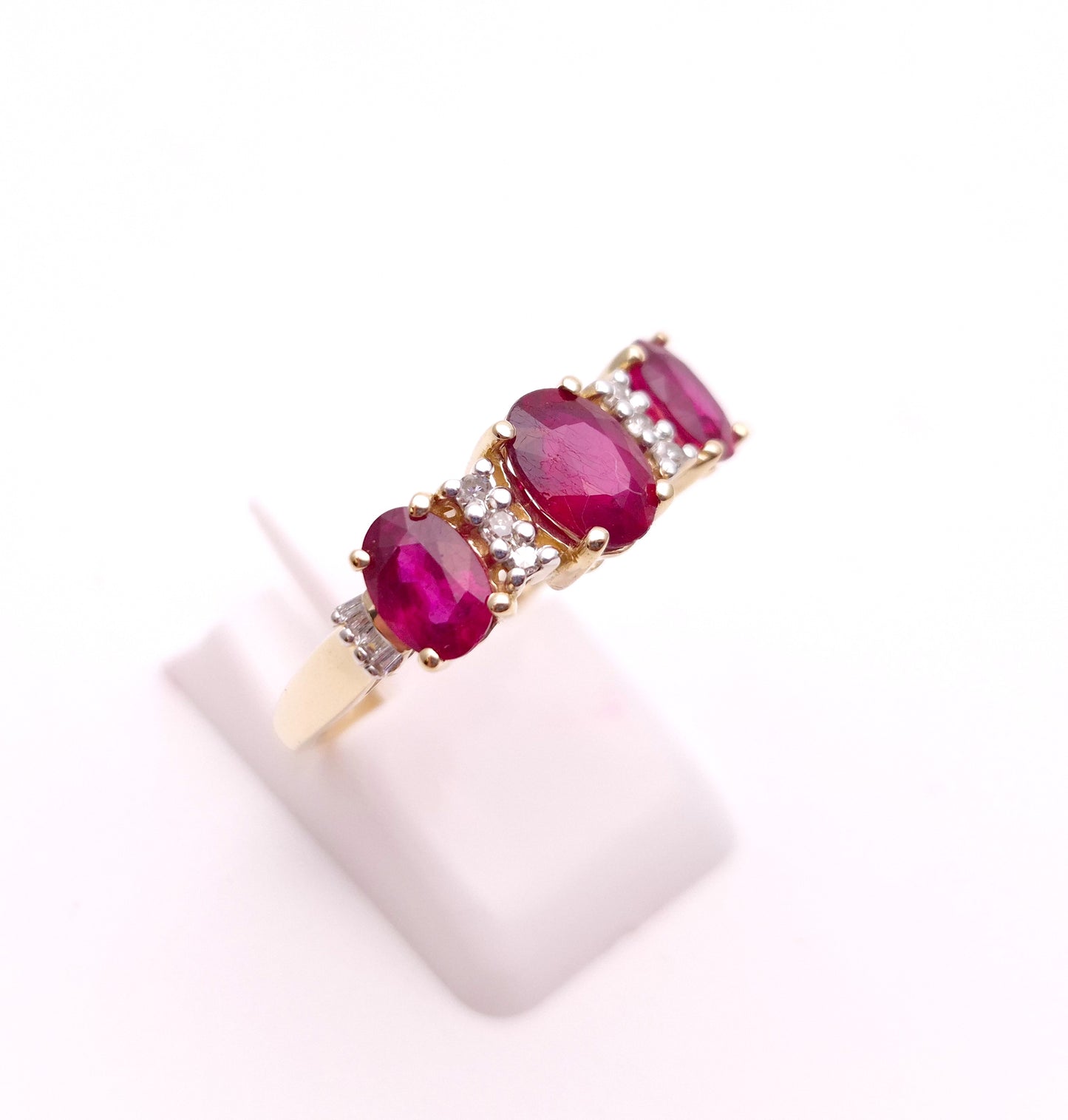 14ct Yellow Gold Ruby and Diamond Multi-stone Ring