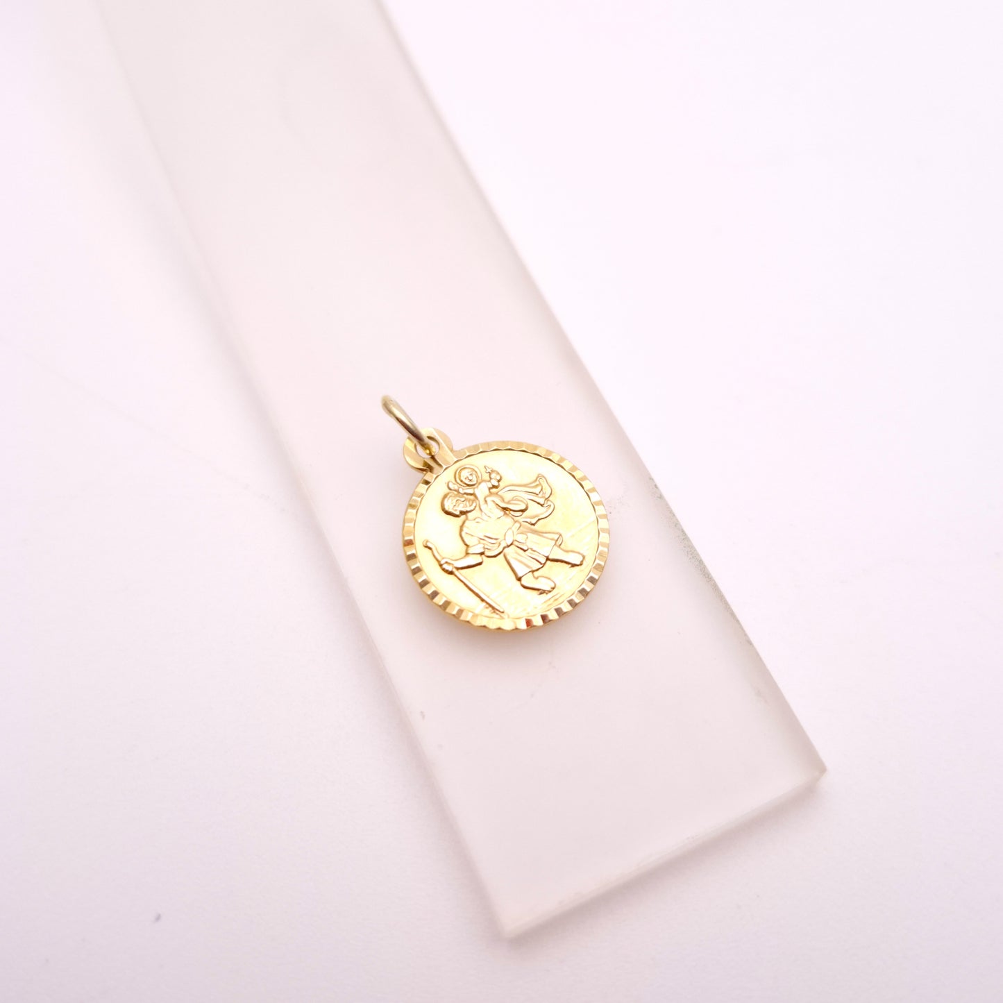 9ct Yellow gold St. Christopher Pendant / Charm