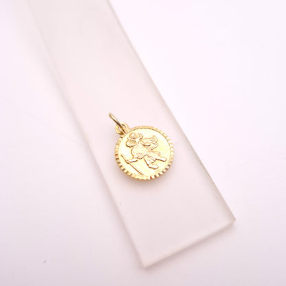 9ct Yellow gold St. Christopher Pendant / Charm