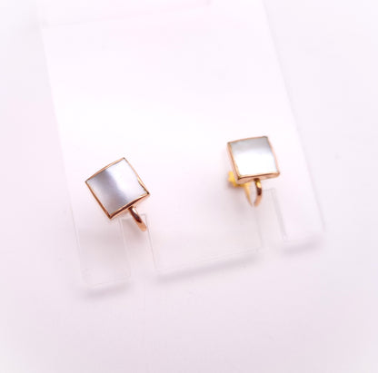 9ct Rose Gold Mother of Pearl Screw back Earrings
