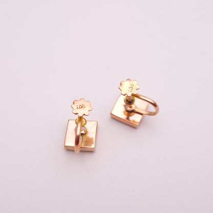 9ct Rose Gold Mother of Pearl Screw back Earrings