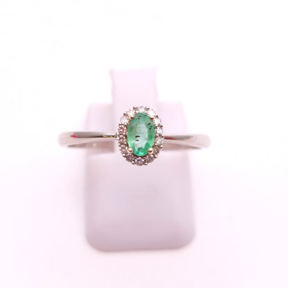 9ct white gold Emerald and Diamond Small Cluster ring